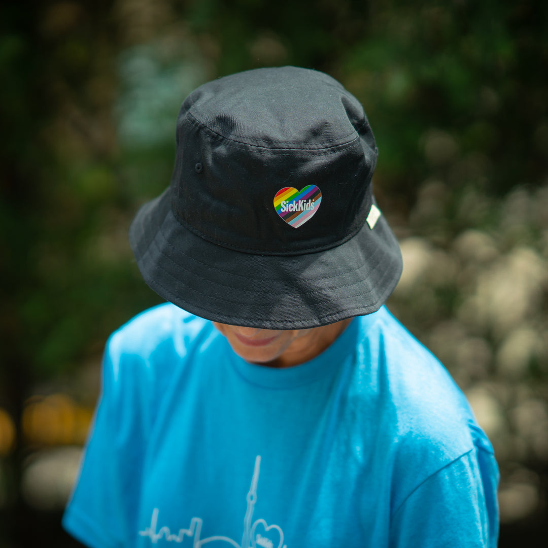 Adult<br> Bucket Hat<br> Rainbow Heart